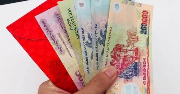 Đầu năm nhiều tiền, nên mở sổ tiết kiệm vào mùng mấy để được lì xì, lãi suất cao?