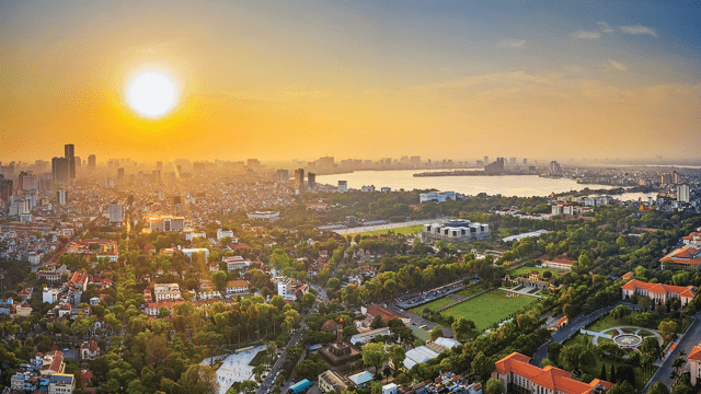 Năm 2025: Vững vàng vượt sóng?