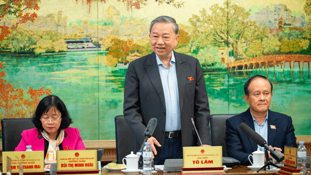 “Nếu chỉ lựa chọn công nghệ, máy móc giá rẻ chúng ta sẽ trở thành bãi rác công nghệ”