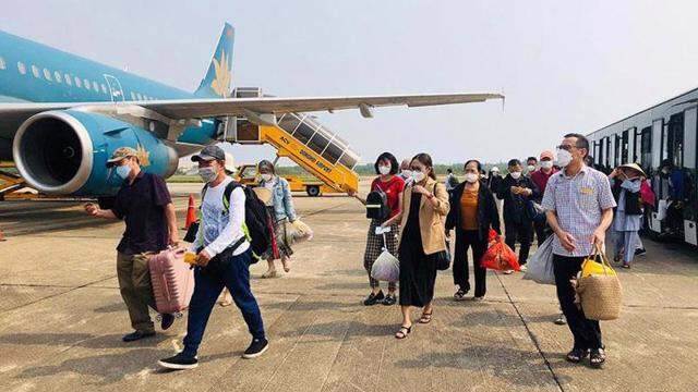 Ngành hàng không Việt Nam phục vụ 2,5 triệu lượt khách trong dịp Tết Nguyên đán 2025
