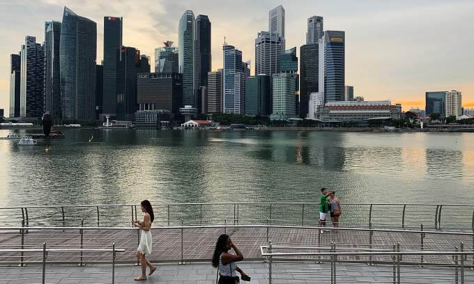 Singapore issues 3,000 work passes for top foreign talent in 2024
