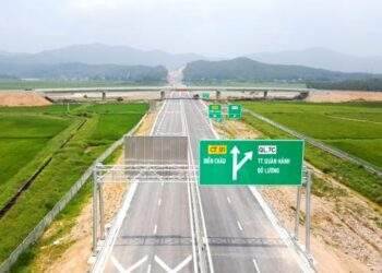 Sớm nghiên cứu đầu tư tuyến metro kết nối TP.HCM - Bình Dương 