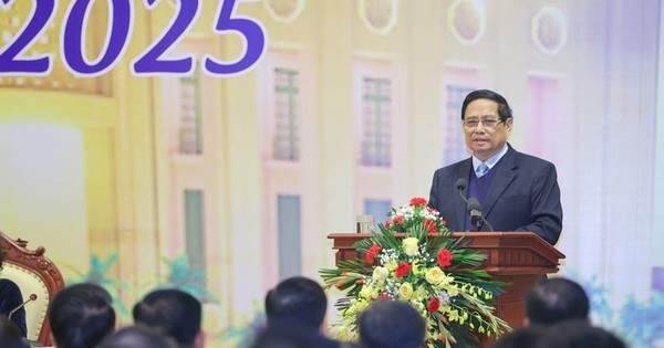 Thủ tướng yêu cầu ngành ngân hàng tiếp tục xử lý TCTD yếu kém, tránh không để xảy ra vụ việc tương tự SCB