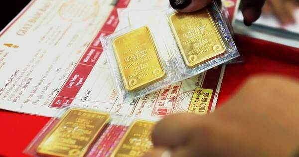 Hôm nay, vàng thế giới tăng vọt, giá vàng trong nước xuất hiện diễn biến lạ