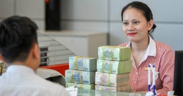 CEO một ngân hàng nhận thù lao hơn 25 tỷ trong năm 2024, thu nhập bình quân nhân viên đạt 576 triệu đồng