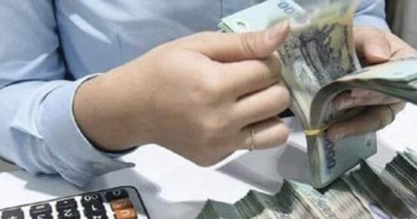 Có nên đánh thuế tiền lãi gửi tiết kiệm?