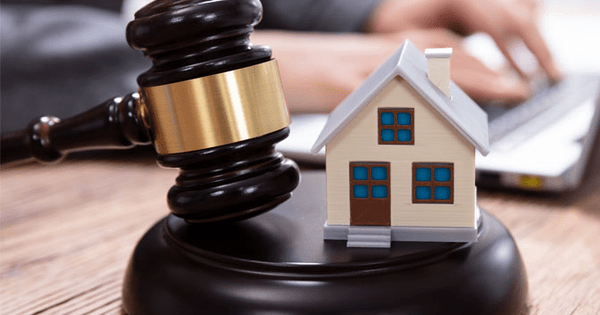 Nhiều người vay biết một quy định xử lý nợ xấu đã thay đổi liền cố tình chây ỳ với ngân hàng trong xử lý tài sản bảo đảm