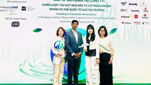 Techcombank được vinh danh trong Top 50 doanh nghiệp niêm yết có điểm quản trị công ty tốt nhất
