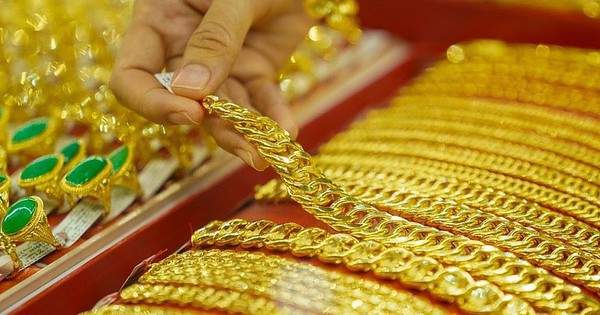 Giá mua vào vàng nhẫn, vàng SJC tăng 1 triệu đồng/lượng