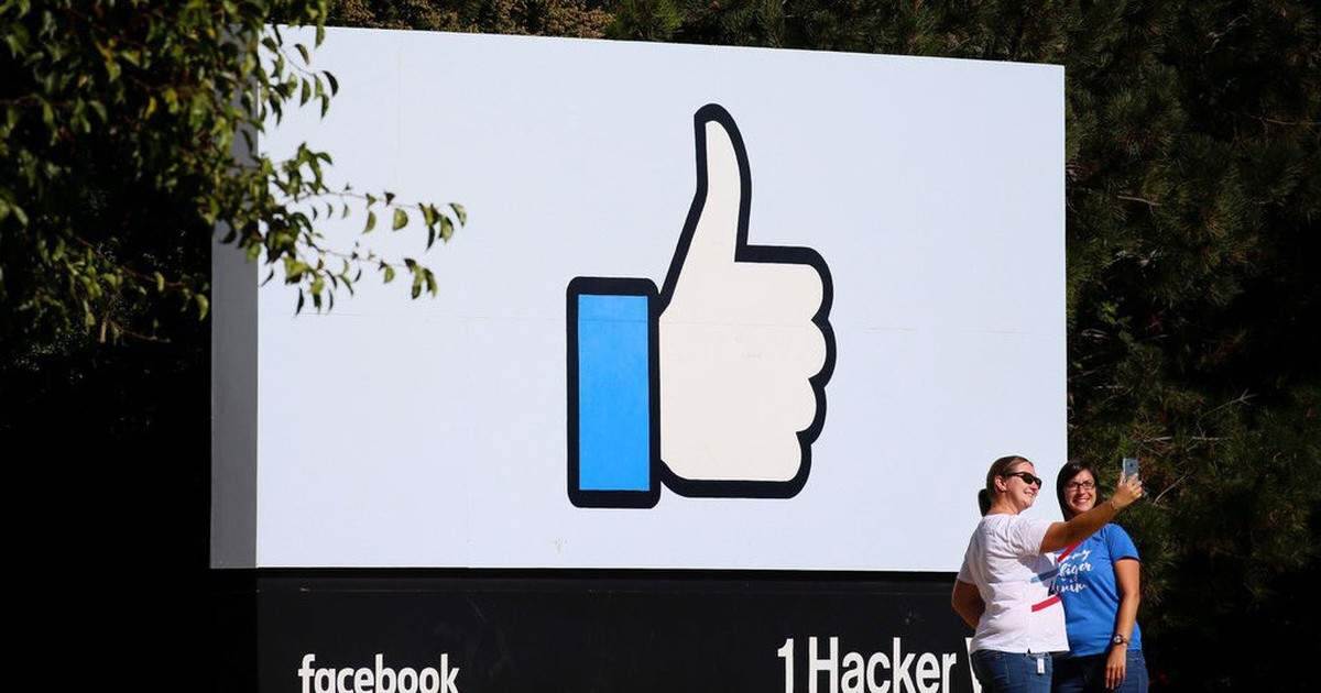 Facebook sẽ giảm lệ thuộc bảng tin, tăng đầu tư chat và video
