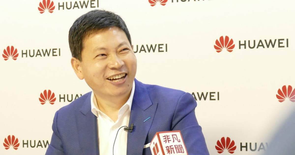 Huawei cũng đang phát triển smartphone 5G gập được