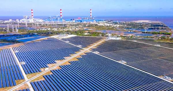 Tập đoàn Vingroup của tỷ phú Phạm Nhật Vượng đề xuất chi hàng chục tỷ USD làm điện tái tạo, điện LNG