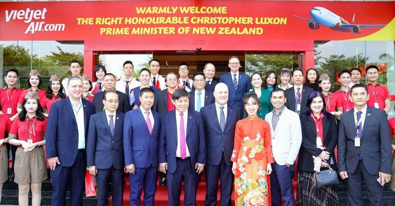 Thủ tướng New Zealand thăm Học viện Hàng không Vietjet