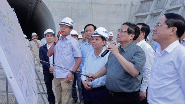 Thủ tướng chốt thời gian về đích của 2 dự án cao tốc Hoài Nhơn – Quy Nhơn và Quy Nhơn – Chí Thạnh