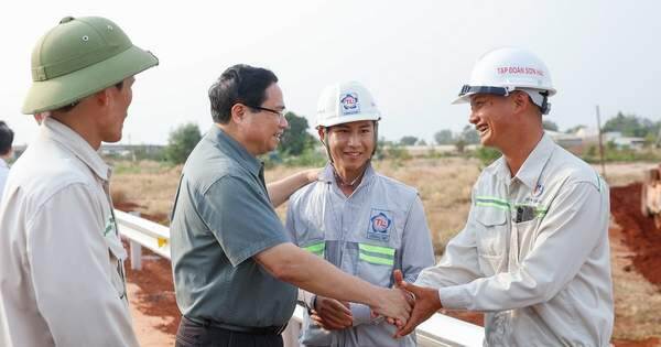 Thủ tướng đưa thông điệp “đặc biệt” trong lần thị sát thứ 7 dự án Sân bay Long Thành