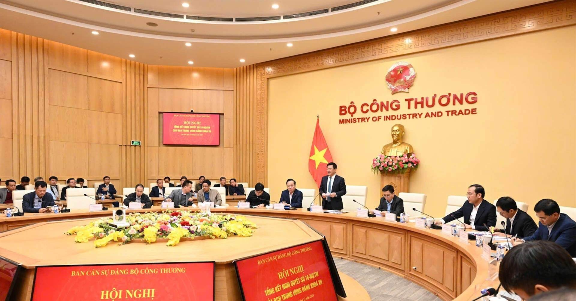 Tinh gọn hơn với 22 đầu mối