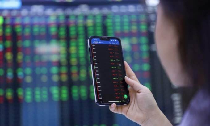VN-Index inches down - VnExpress International