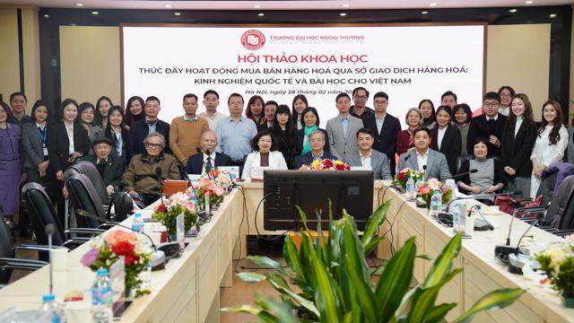 Làm gì để thúc đẩy hoạt động giao dịch hàng hóa?