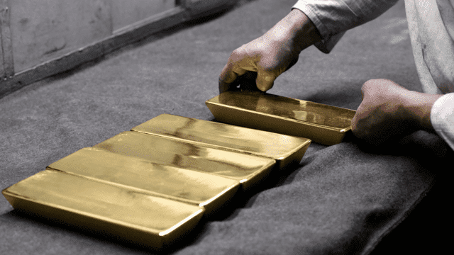 Vàng lấy lại vị thế “hầm trú ẩn”, giá bật tăng qua ngưỡng 2.900 USD/oz Vàng lấy lại vị thế “hầm trú ẩn”, giá bật tăng qua ngưỡng 2.900 USD/oz