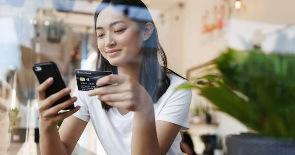 Sacombank ưu đãi 8/3 dành tặng phái đẹp