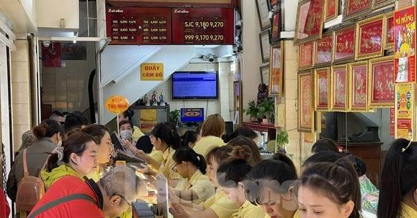 Thất vọng vì không mua được vàng