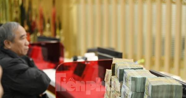 Ngân hàng 'bơm' gần 200.000 tỷ đồng, vì sao doanh nghiệp vẫn khó vay?