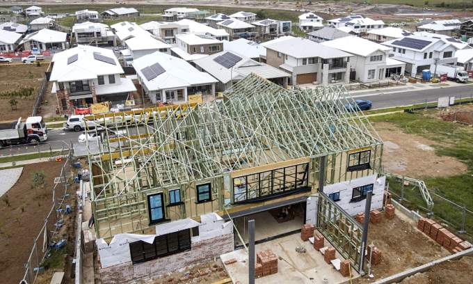 Australian property prices hit new highs