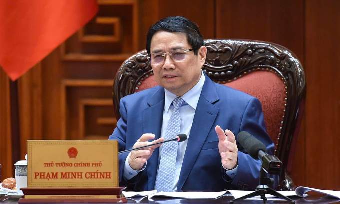PM urges buying more US aircraft, LNG to balance trade