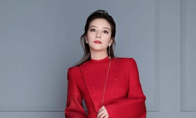 Chinese actress Vicki Zhao and ex-husband's former Hong Kong home fails to find buyer despite 32% discount