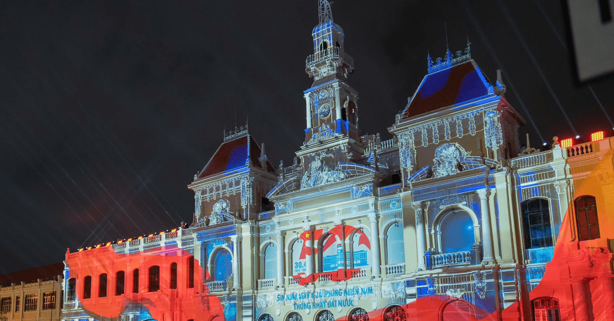 Chuyên gia lưu ý 'cơn sóng ngắn' của tăng trưởng kinh tế TPHCM