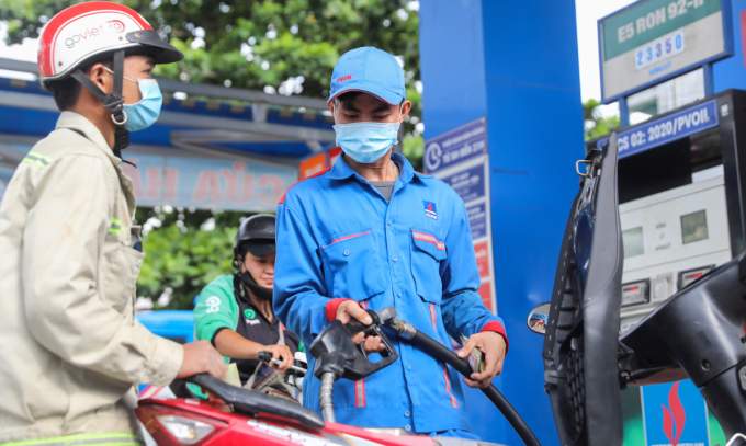 Gasoline drops – VnExpress International