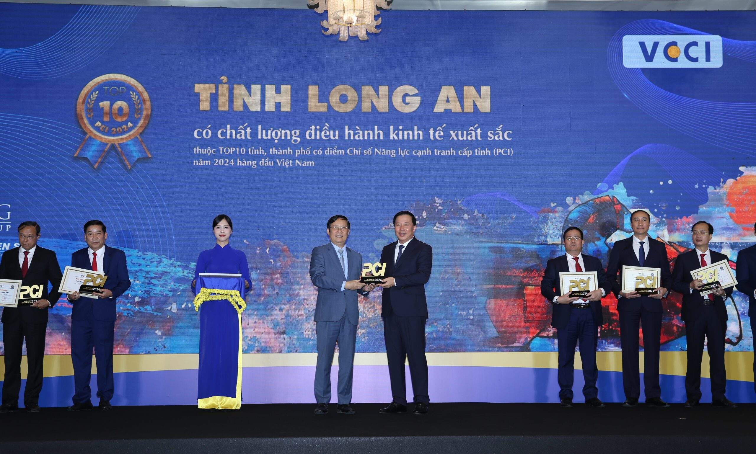 Long An vào top 3 tỉnh thành có năng lực cạnh tranh cao nhất