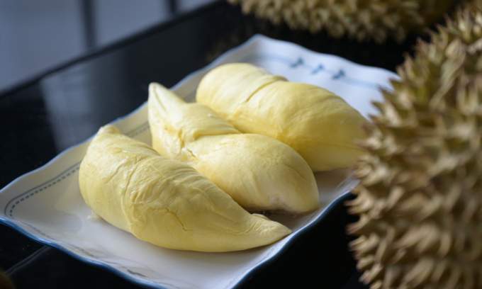 Malaysian exporters target Chinese durian fans with Beijing fruit festival