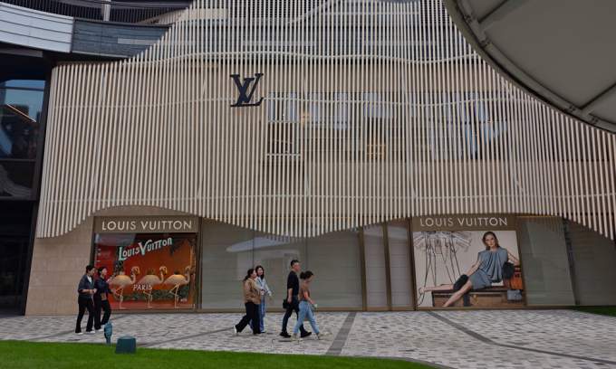 Quiz: Which Asian city leads in new luxury store openings?