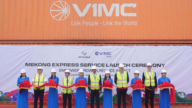 Ra mắt tuyến vận tải Mekong Express giúp rút ngắn 70% thời gian, tăng kết nối chuỗi cung ứng miền Nam