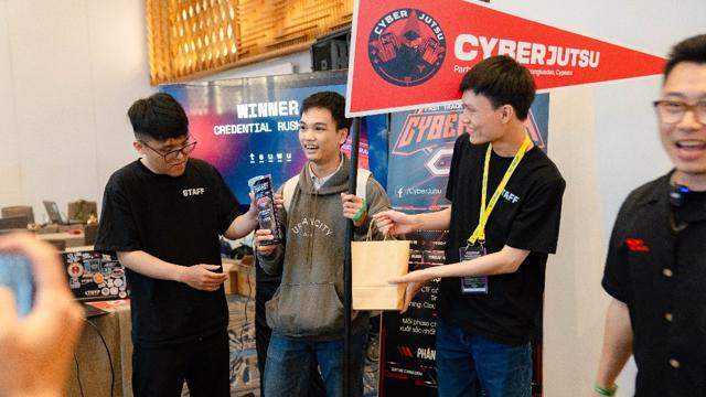 Red team CMC Telecom chiến thắng tại CyberRush 2025