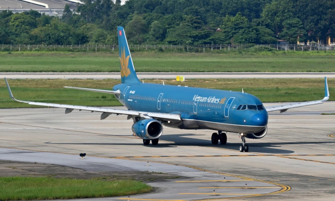 Vietnam Airlines needs at least 50 new aircraft for expansion