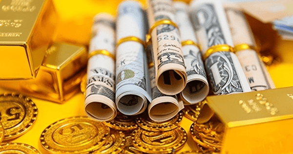 Giá USD ngân hàng có diễn biến mới và giá vàng giảm tới 1,5 triệu đồng/lượng