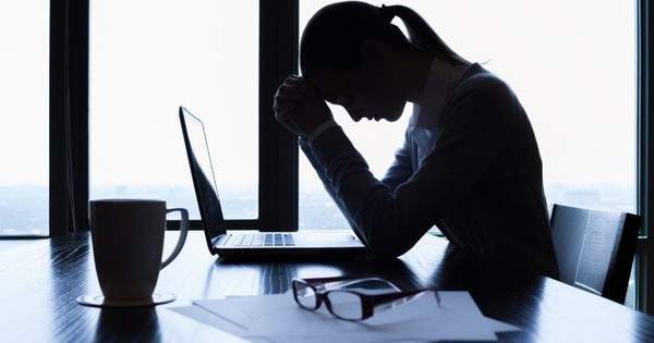 Con đường nào cho Gen Z khi bị sa thải, khởi nghiệp hay đi làm lao động tay chân?