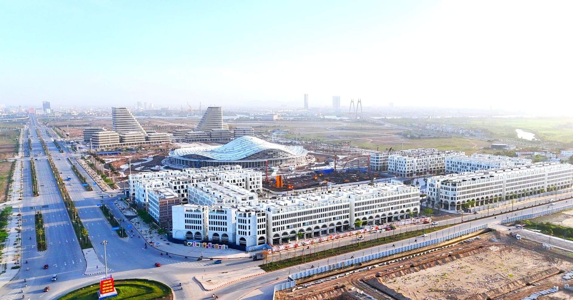 Masterise Homes đồng hành cùng Lễ hội hoa Phượng đỏ, Hải Phòng 2025