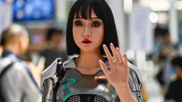 Lao động Trung quốc lo “việc làm bị thu hẹp” khi quốc gia này ngày càng đầu tư nhiều vào robot