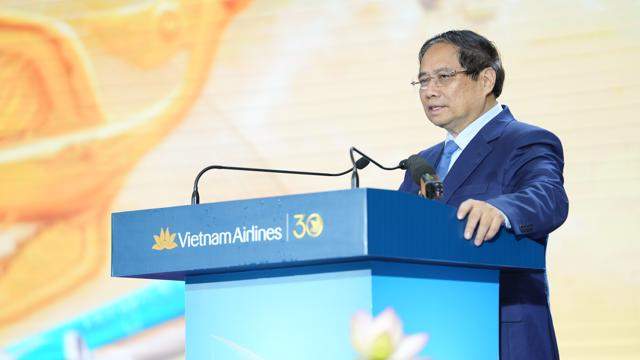Thủ tướng Phạm Minh Chính: “Vietnam Airlines phải “bay cao, vươn xa, trải dài trên khắp 5 châu 4 biển”