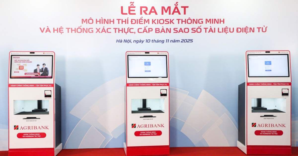 Agribank tài trợ Kiosk thông minh, nâng cao dịch vụ công Hà Nội