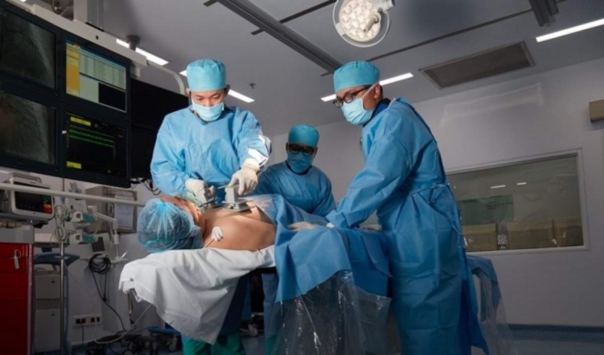FV doctors save elderly patient from stroke and acute myocardial infarction