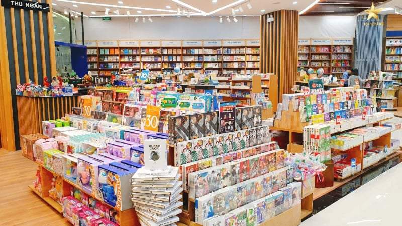 Ngành văn phòng phẩm cạnh tranh khốc liệt, doanh nghiệp phát hành sách giáo khoa đối mặt nguy cơ tồn kho