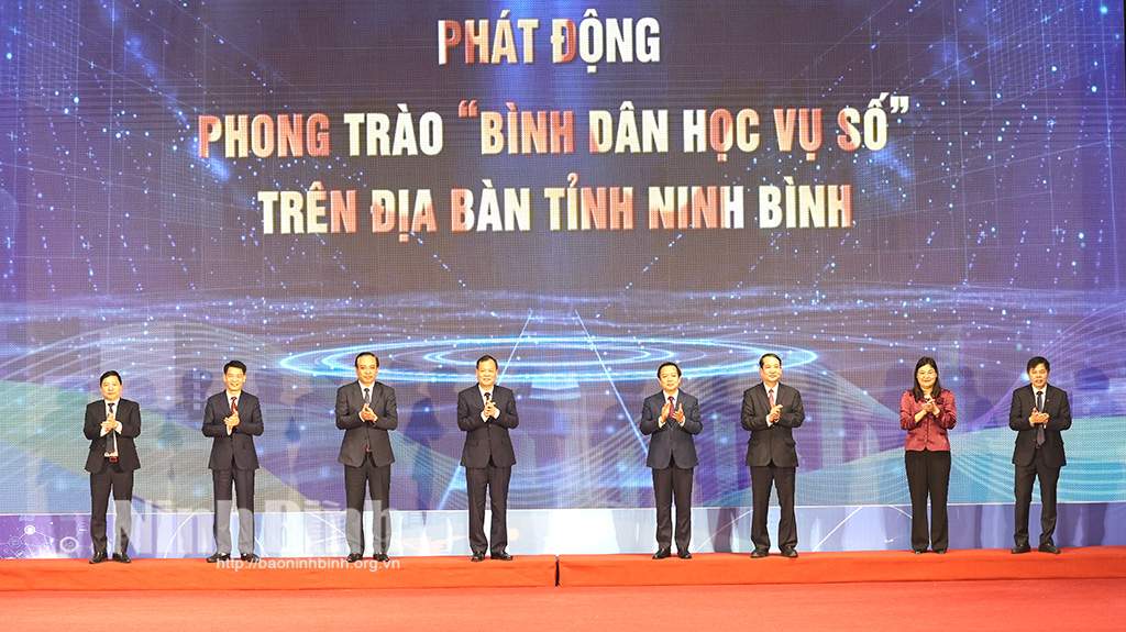 Ninh Bình phát động phong trào “Bình dân học vụ số”