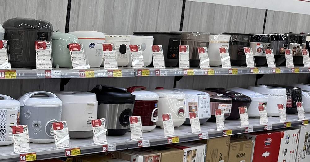 Nồi cơm điện giá gần 27 triệu, tủ lạnh 118 triệu đồng