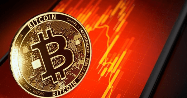 Giá Bitcoin bất ngờ lao dốc, chuyện gì đang xảy ra?