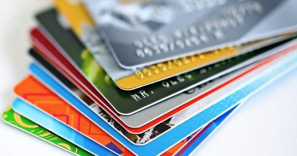 Ngân hàng phải gặp trực tiếp và đối chiếu sinh trắc học của khách hàng khi phát hành thẻ