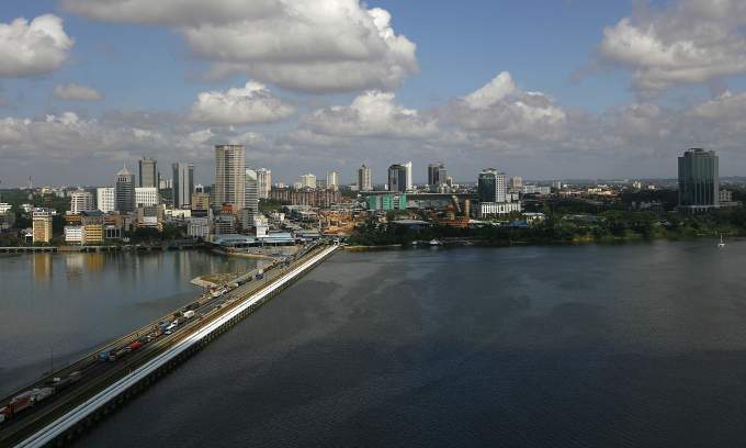 Singaporeans continue flocking to Malaysia for goods and services, unfazed by stronger ringgit